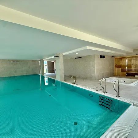 328 Z Z Basenem, Sauna, Jacuzzi Gratis, Przy Samej Plazy - 5d *